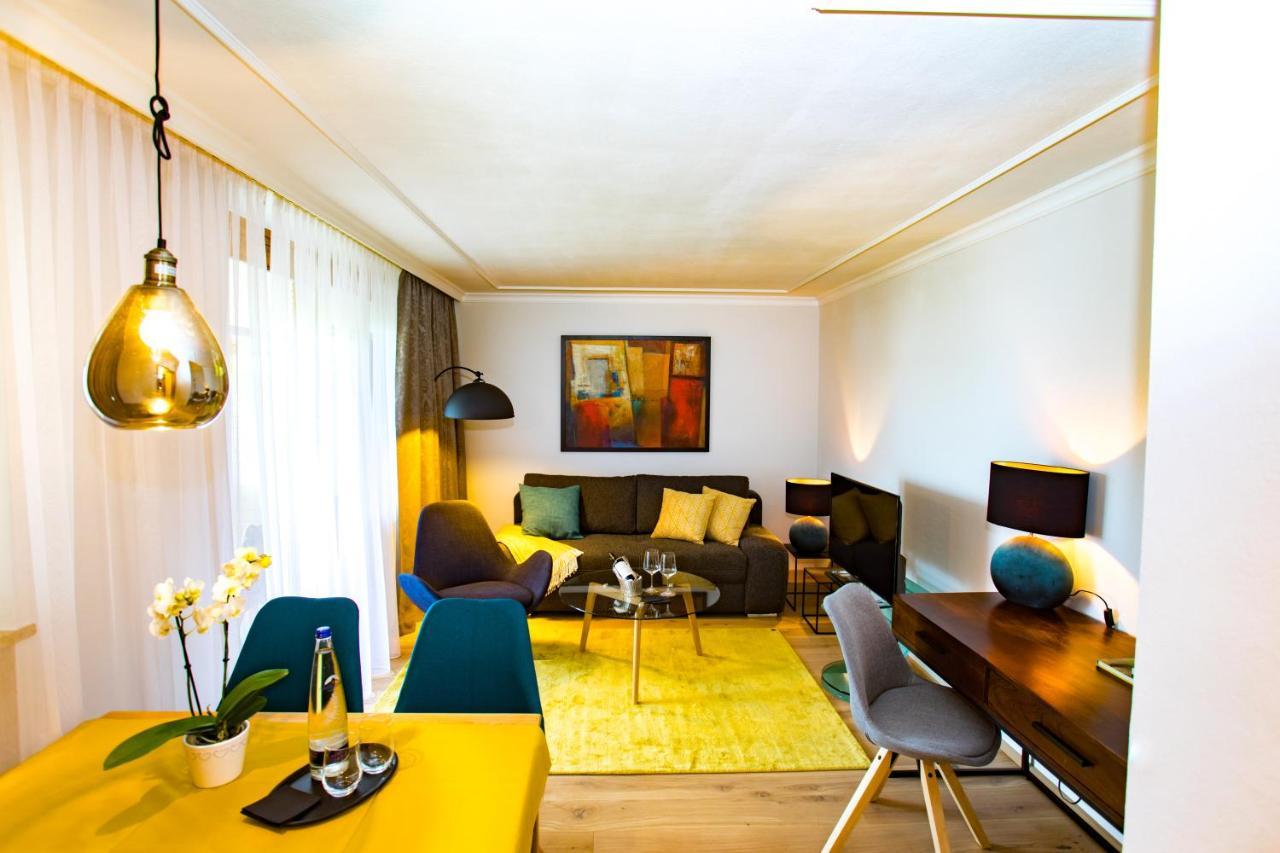 Yachthotel Chiemsee Gmbh พรีนอัมคิมซี ภายนอก รูปภาพ