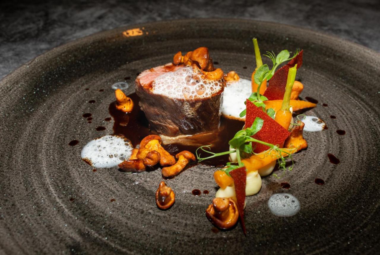Yachthotel Chiemsee Gmbh พรีนอัมคิมซี ภายนอก รูปภาพ